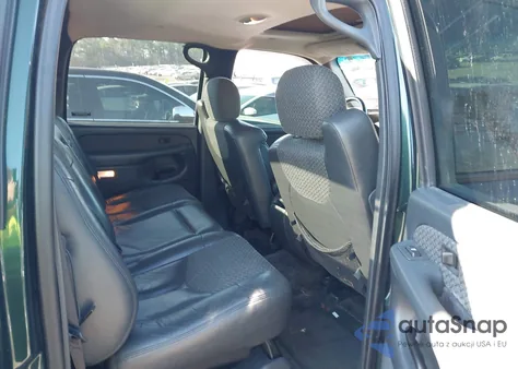 2002 Chevrolet Avalanche 1500 z USA, uszkodzony, nr VIN 3GNEK13T12G160325